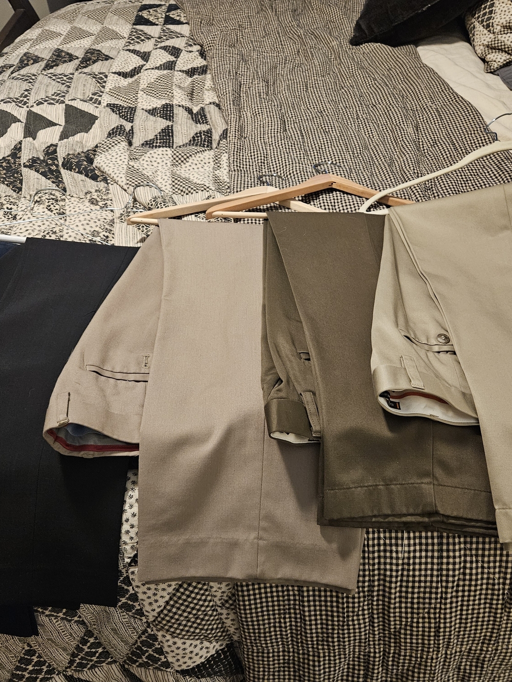 5 Pr Of Men's Classic Chino Pants - Beige, Khaki, Olive, Black